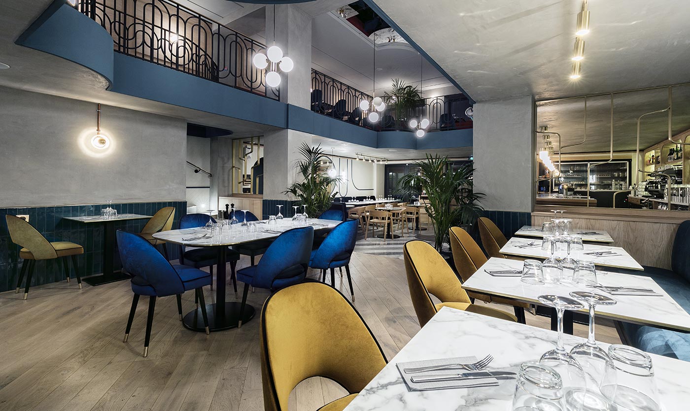Mobilier de la brasserie Felix Faure à Nice
