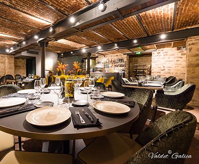 Meubles Collinet au Restaurant L'Atelier du Goût