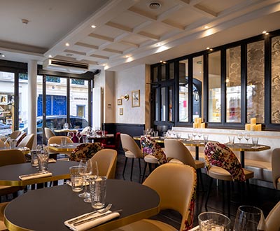 Meubles Collinet au Restaurant Le Madeleine C