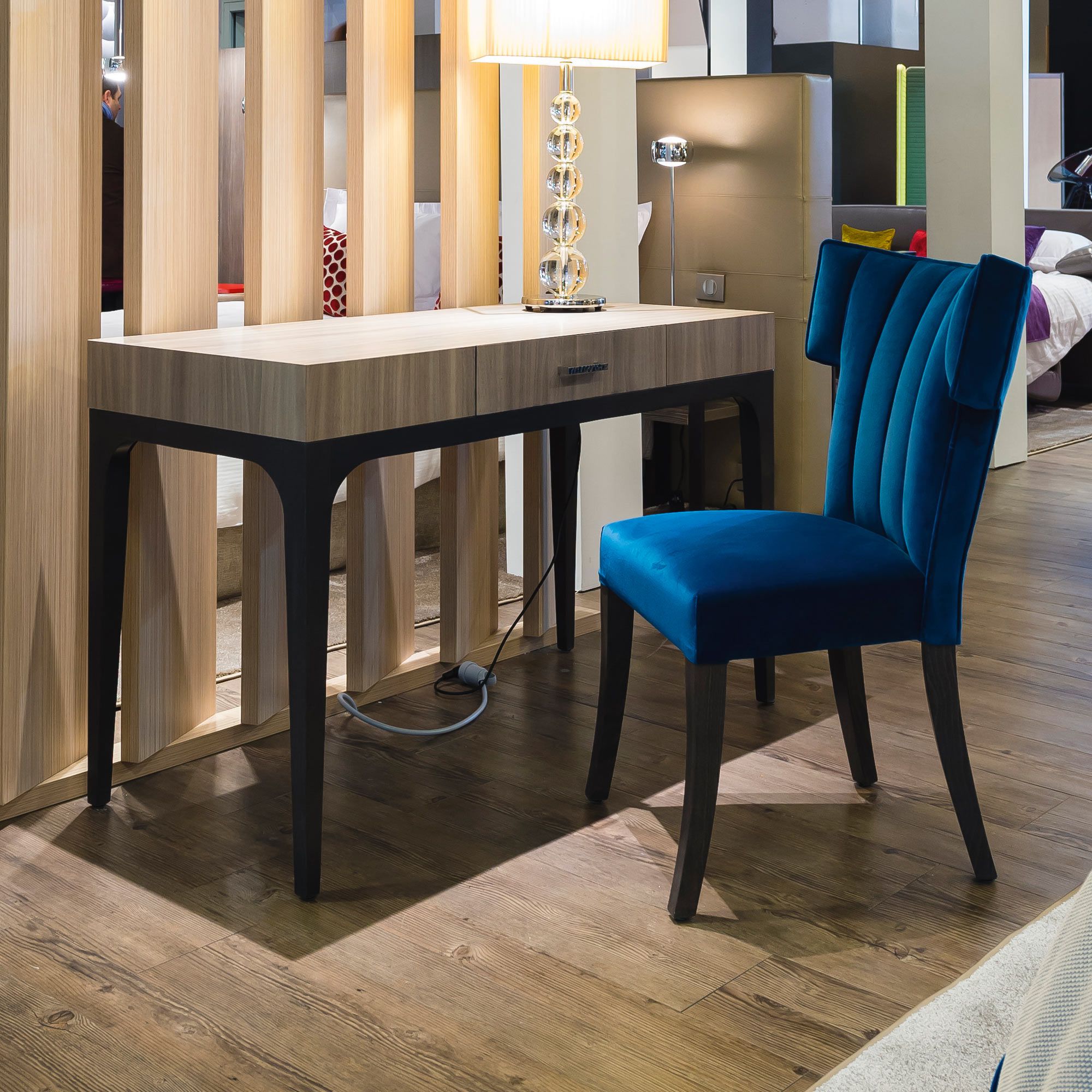 Bureau pour chambre d'hôtel : Charme | Collinet