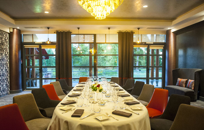 Intérieur du restaurant Le Jeu de Paume à Pau