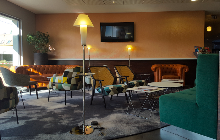 Mobilier Collinet de l'Hôtel Mercure Belfort Centre - 1