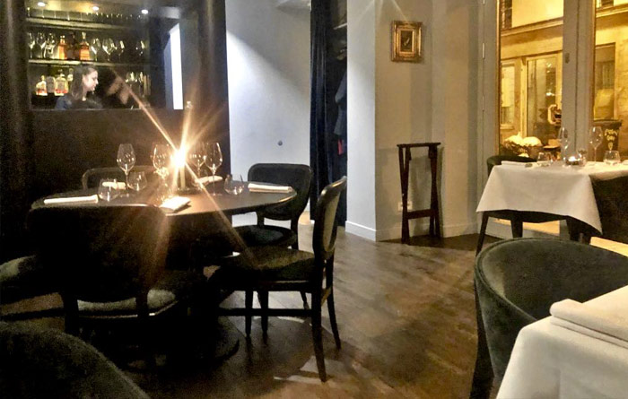 Mobilier Collinet du restaurant Pantagruel à Paris 03